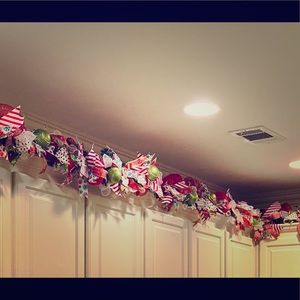 8ft prelit holiday gingerbread garland